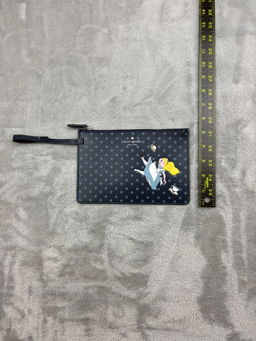 Disney Kate Spade Alice in Wonderland Wristlet Wallet Retired Print RARE and NEW - Picture 8 of 9